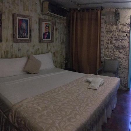 Hotel Casa Makondo Cartagena Bagian luar foto